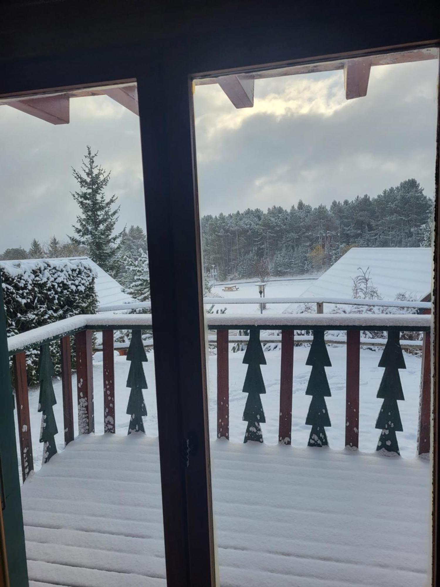 Maison De Bois Finlandaise Au Pied Des Pistes Bolquère Zewnętrze zdjęcie